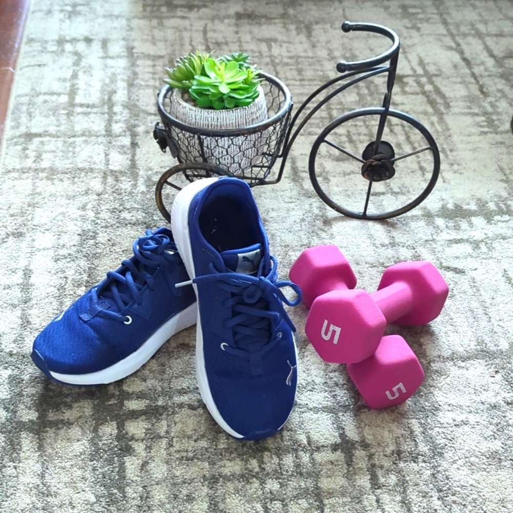 Puma Sneakers